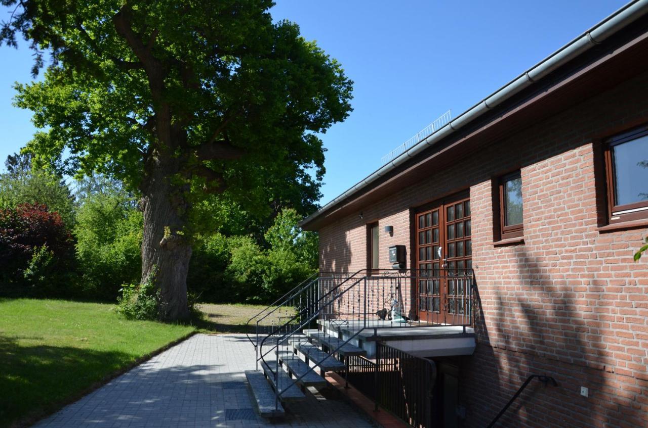Ferienwohnung Am See Eutin Exteriör bild